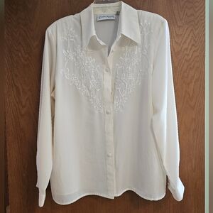 Claudia Richard blouse
